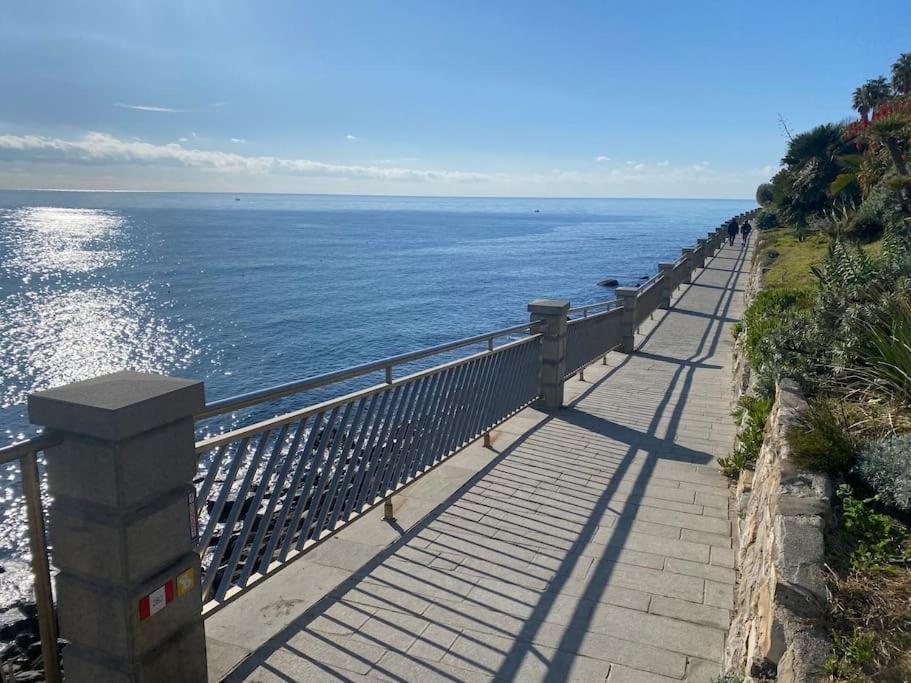 Casa Vista Mare - Superb Garden And Parking Included Vila Imperia Exterior foto