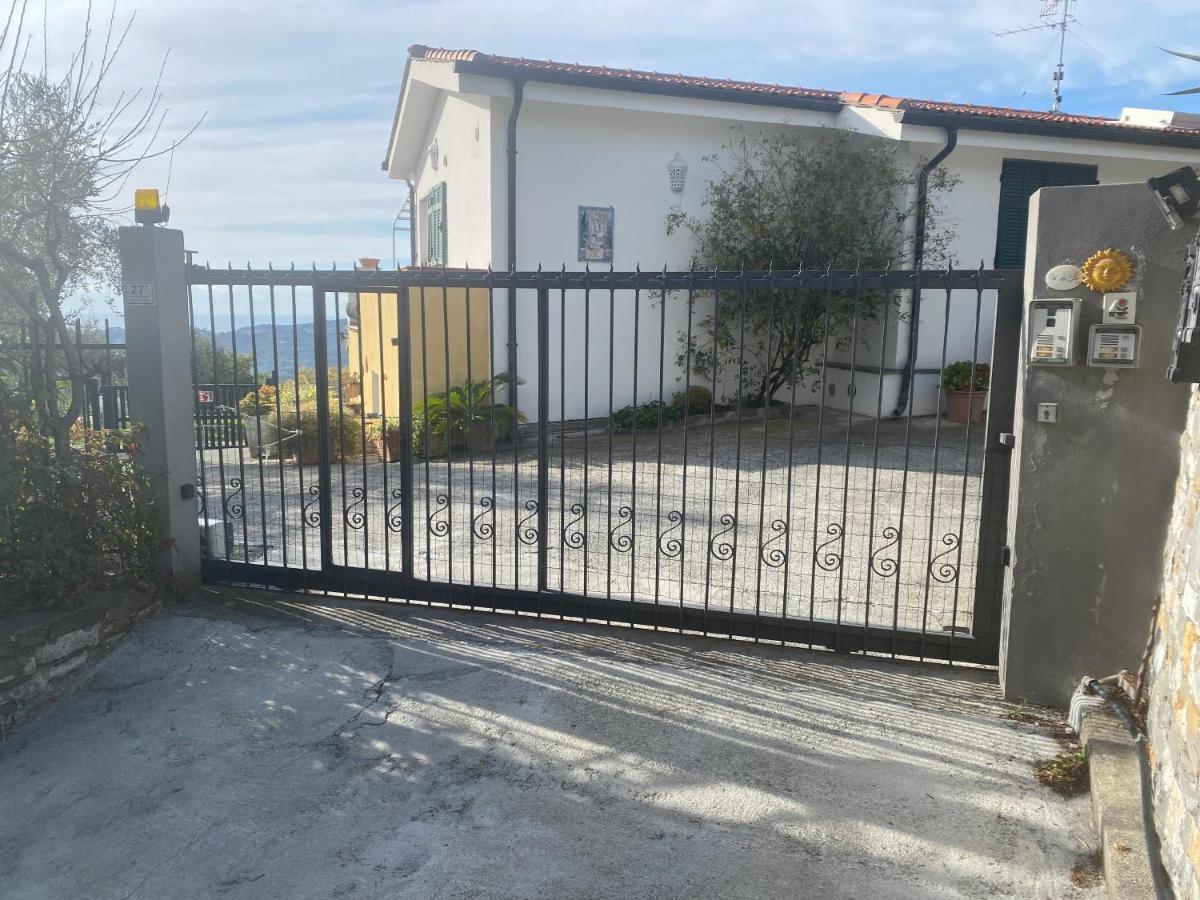 Casa Vista Mare - Superb Garden And Parking Included Vila Imperia Exterior foto