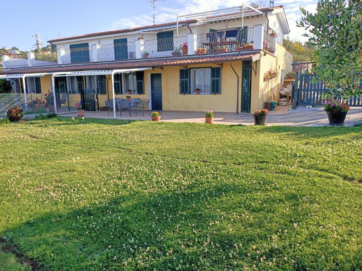 Casa Vista Mare - Superb Garden And Parking Included Vila Imperia Exterior foto