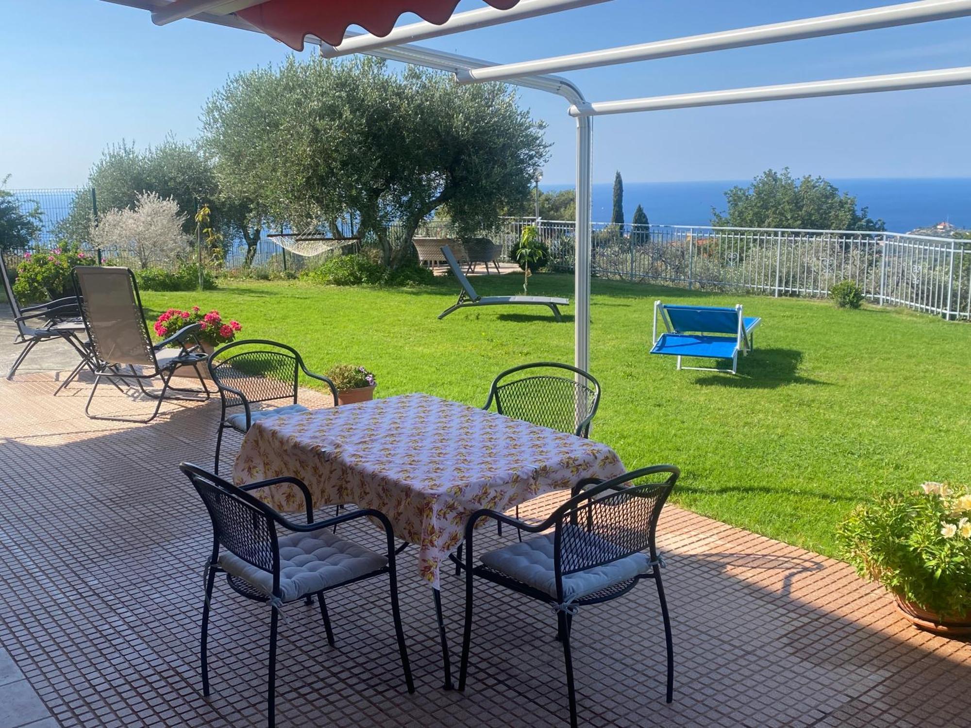 Casa Vista Mare - Superb Garden And Parking Included Vila Imperia Exterior foto